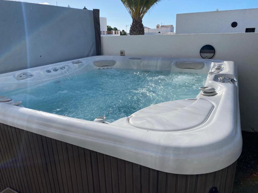 Villa Gehidy Teguise  Eksteriør billede